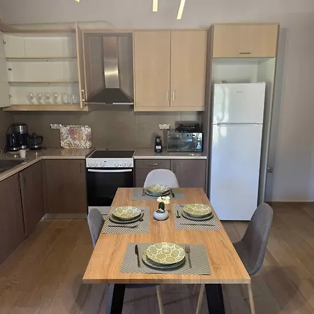 Apartman Skandalis With Pool Horafákia