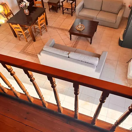 Apartman Skandalis With Pool Horafákia